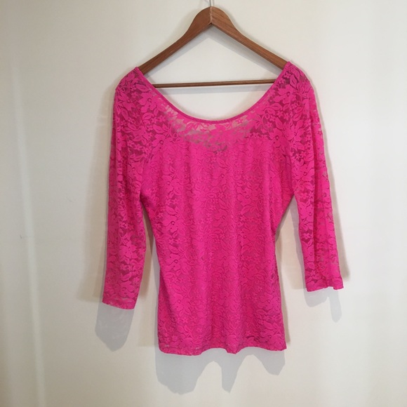 Guess pink lace top - Picture 3 of 4